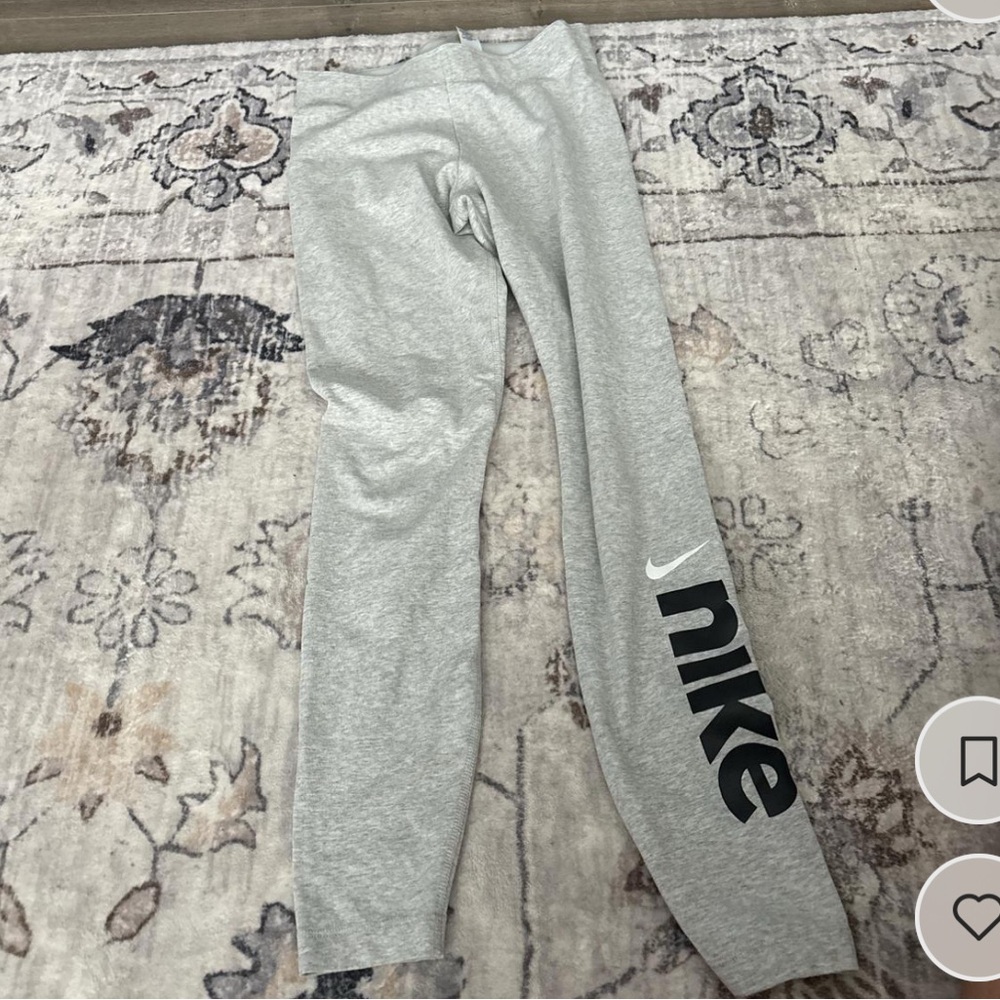 Nike Gray Sweatpants Relaxed Fit Cotton Blend